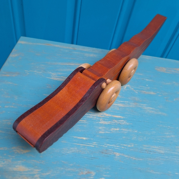 Wood Alligator Mascot Crocodile Gator Lover Gift Handmade Wooden Toy Home Decor - Picture 11 of 15